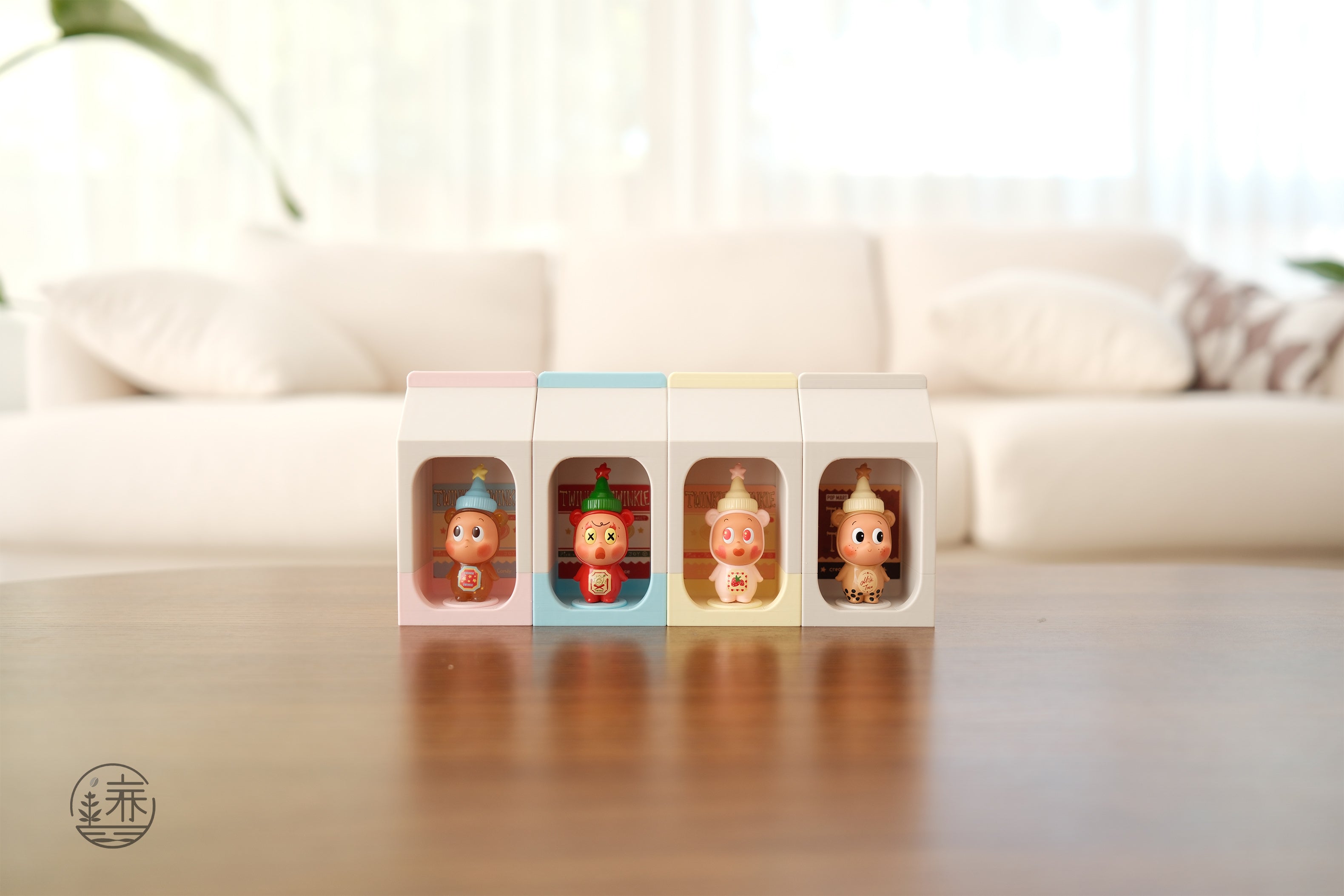 Twinkle Twinkle Tennie(1) Milk Carton : Collectibles Stand