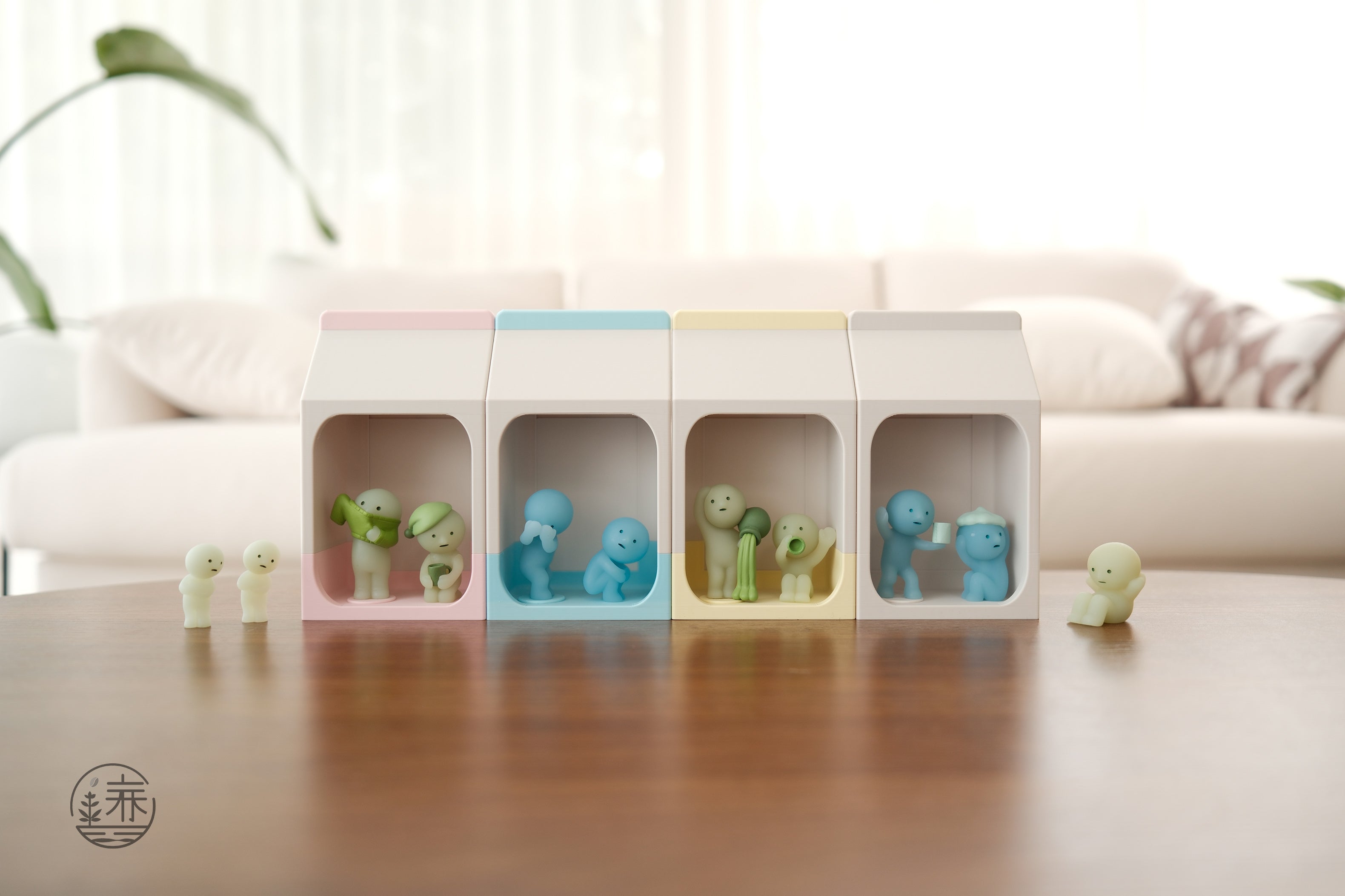 Smiski Regular(3) Milk Carton : Collectibles Stand