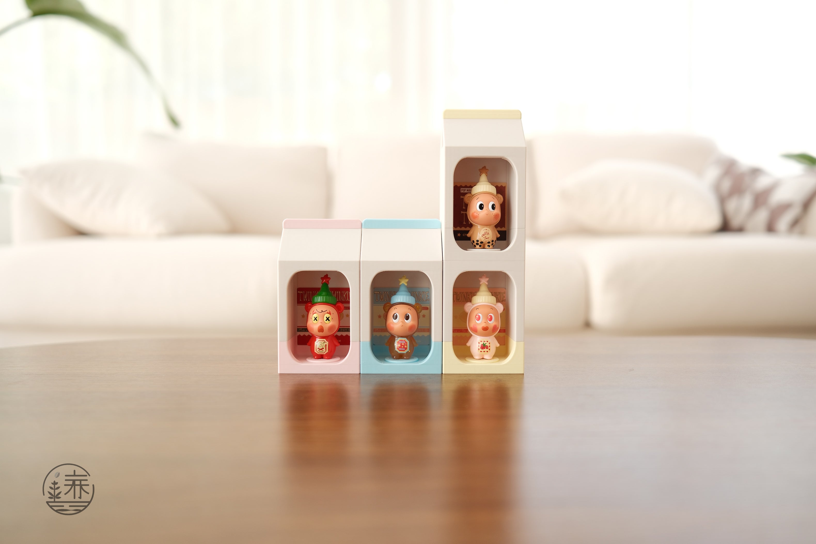 Twinkle Twinkle Tennie(1) Milk Carton : Collectibles Stand