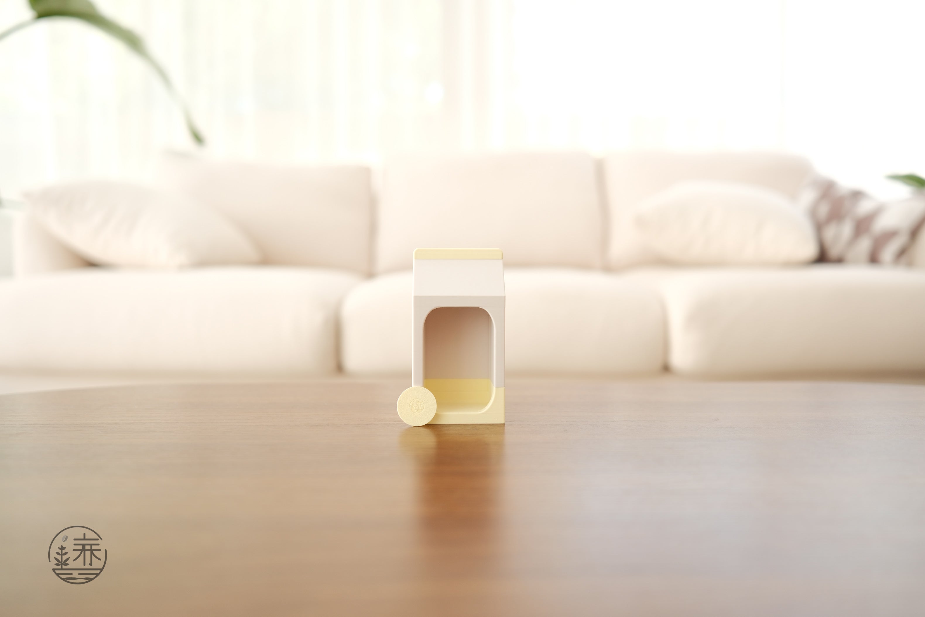 Twinkle Twinkle Tennie(1) Milk Carton : Collectibles Stand