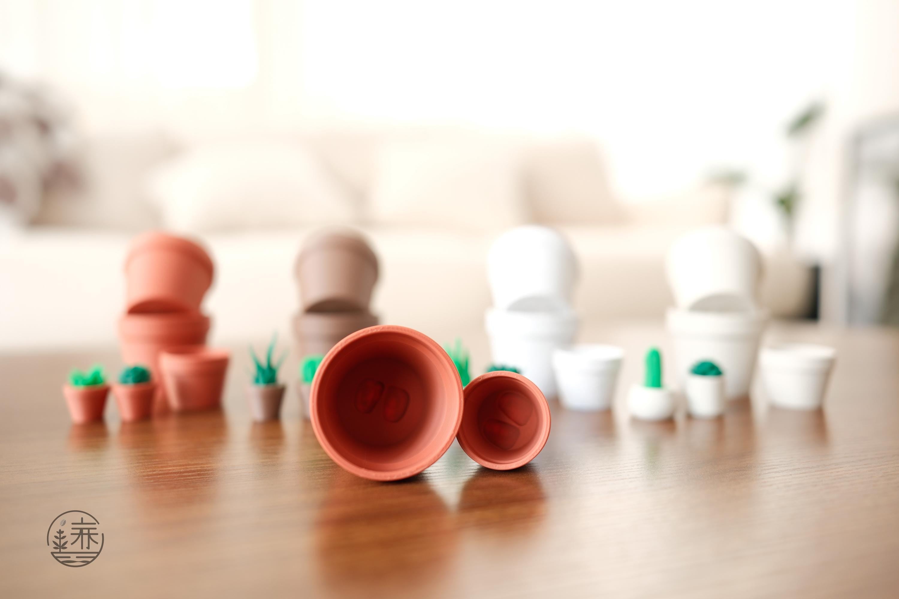 Sonny Angel & Smiski Plant Pot Display: Collectible Figure Holder