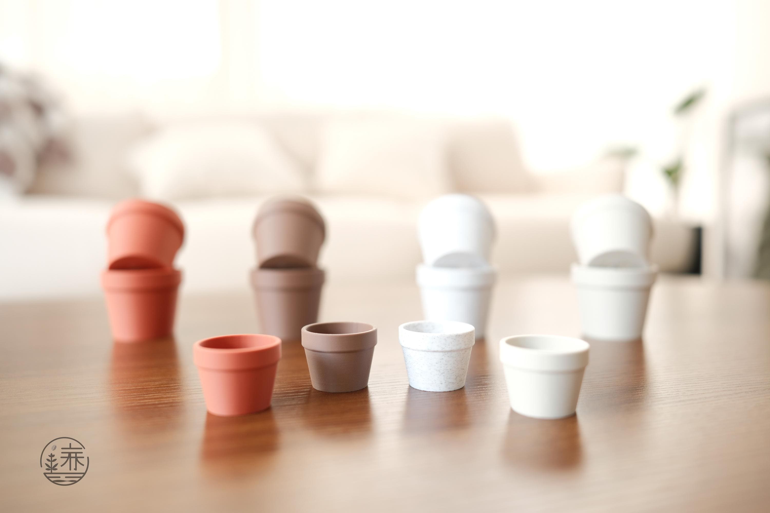 Sonny Angel & Smiski Plant Pot Display: Collectible Figure Holder